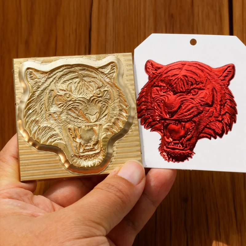 ZHENGFEI 3D tiger head relief brass die, 0.01mm CNC engraved for handmade craft foil stamping.